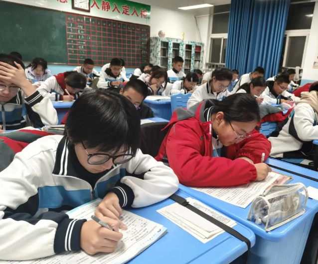 学生可以在反复思考和论证中深化认知形